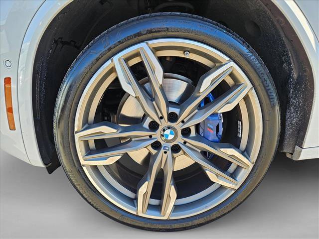 Used 2019 BMW X4 M40i w/ Executive Package image 23