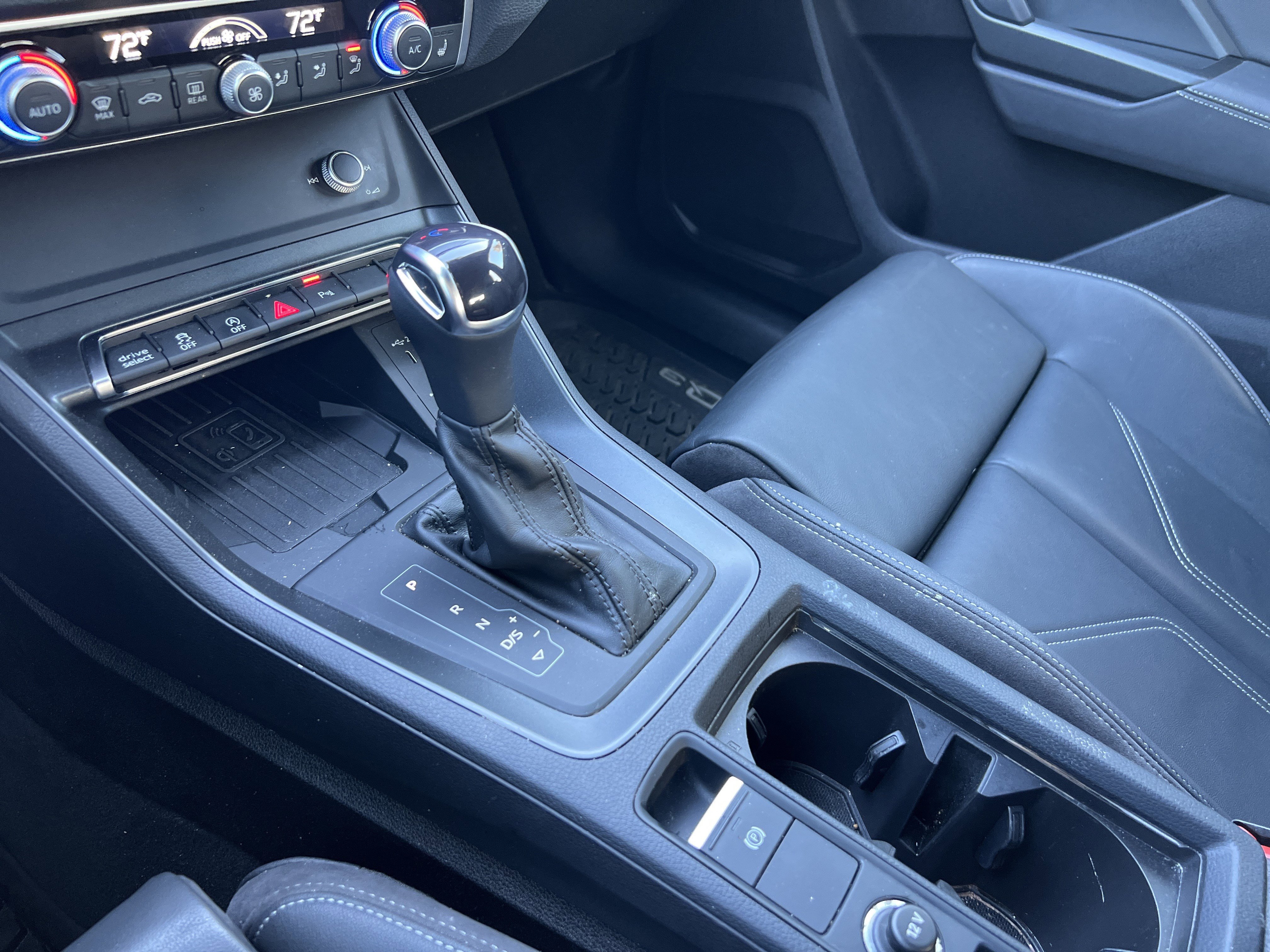 Used 2022 Audi Q3 2.0T Premium Plus image 25