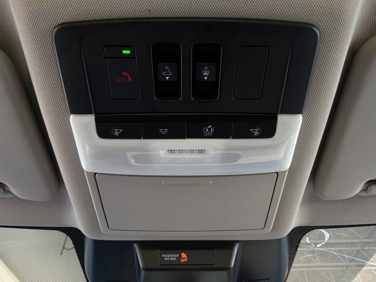 Used 2023 Nissan Rogue Platinum w/ Platinum Premium Package FWD image 19