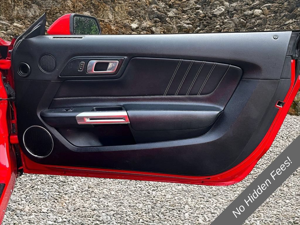 Used 2022 Ford Mustang Premium RWD image 17