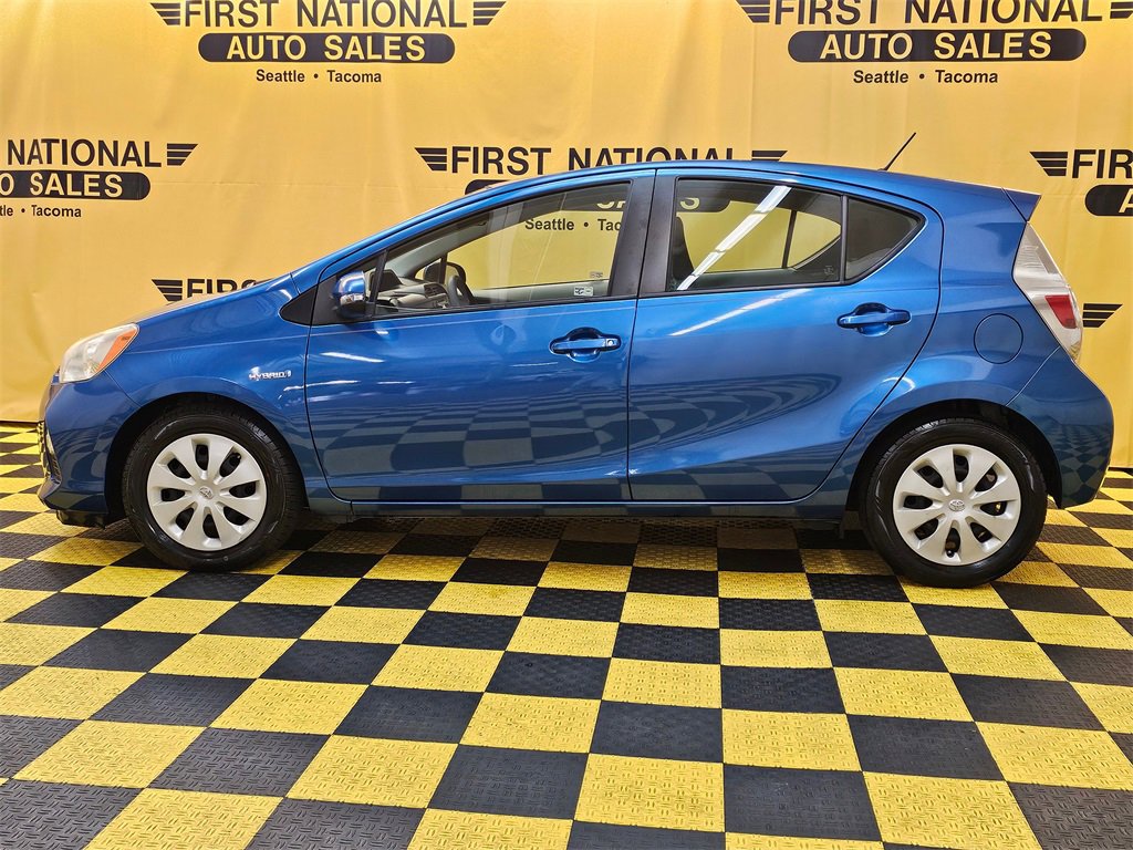 Used 2013 Toyota Prius C Two image 6