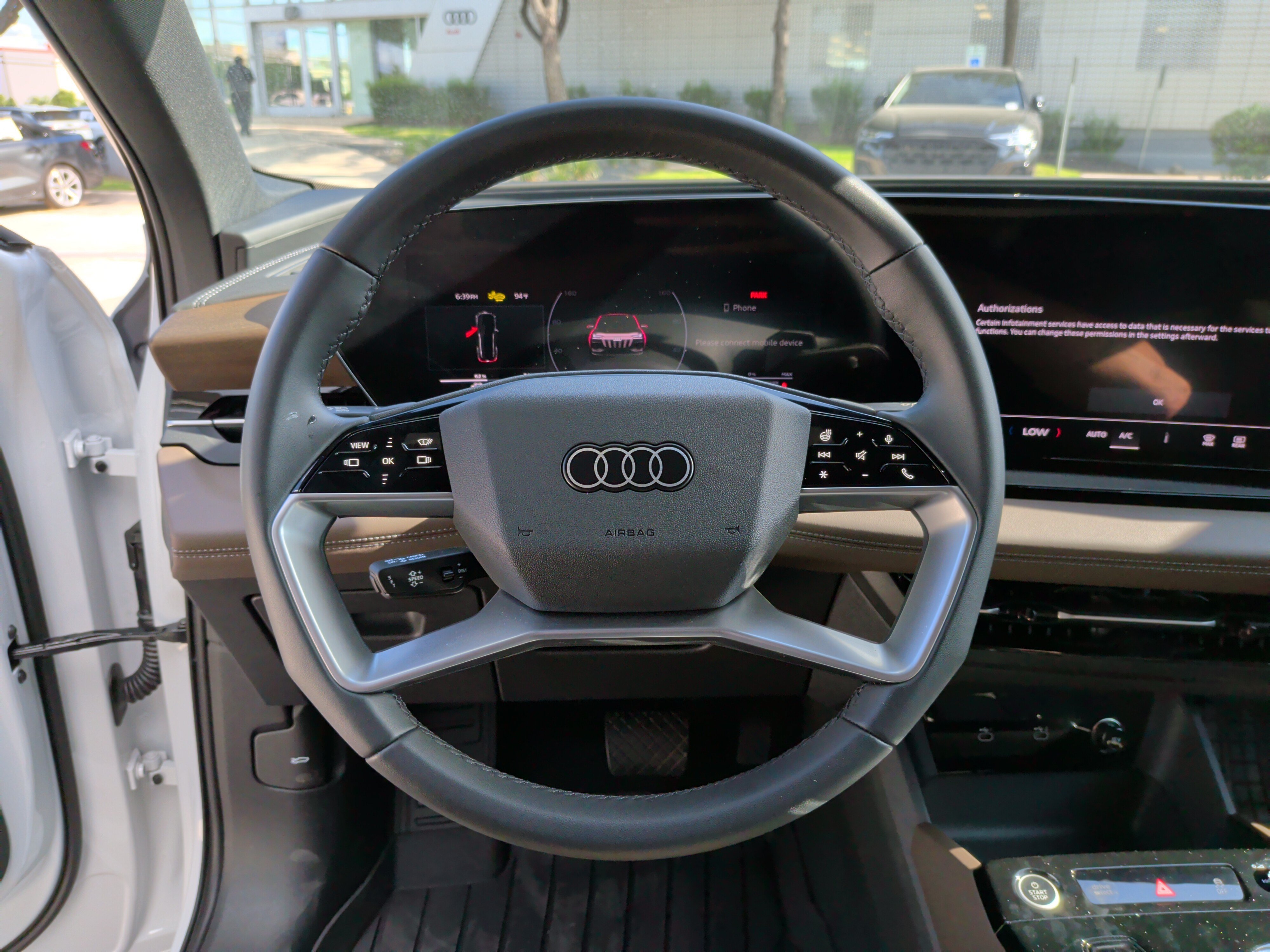Certified 2025 Audi Q6 e-tron Premium Plus w/ Premium Plus AWD/4WD image 17