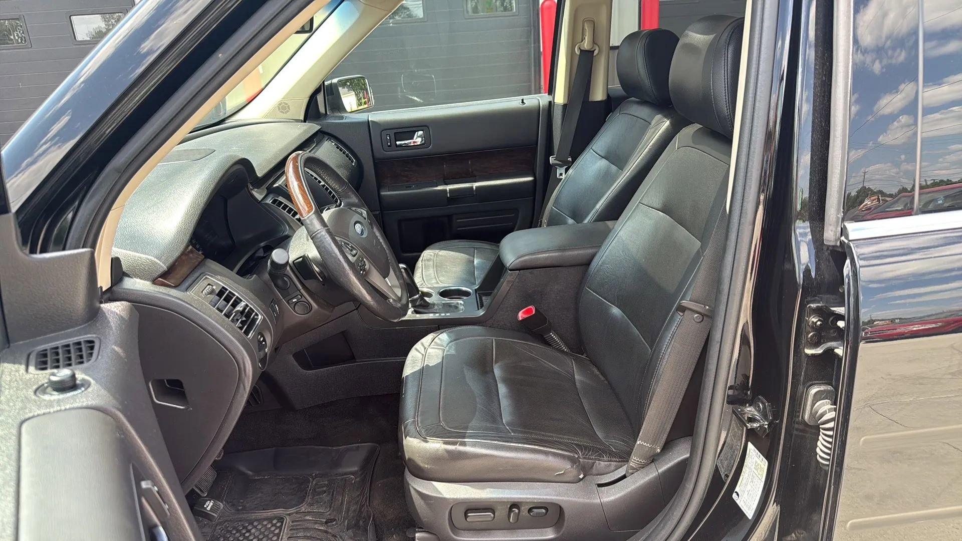 Used 2018 Ford Flex Limited w/ Equipment Group 303A image 7