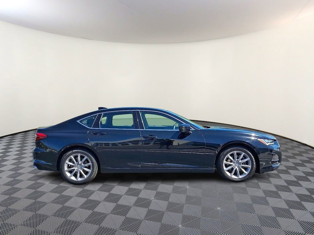 Used 2023 Acura TLX FWD image 9