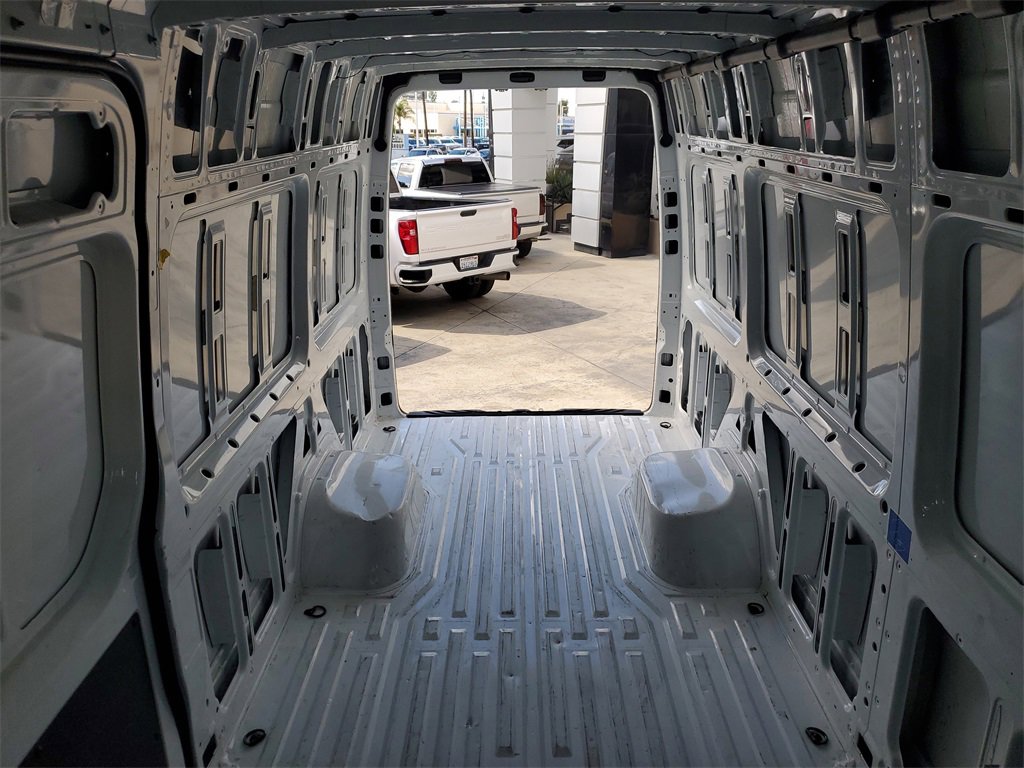 Used 2019 Freightliner Sprinter 3500 image 12