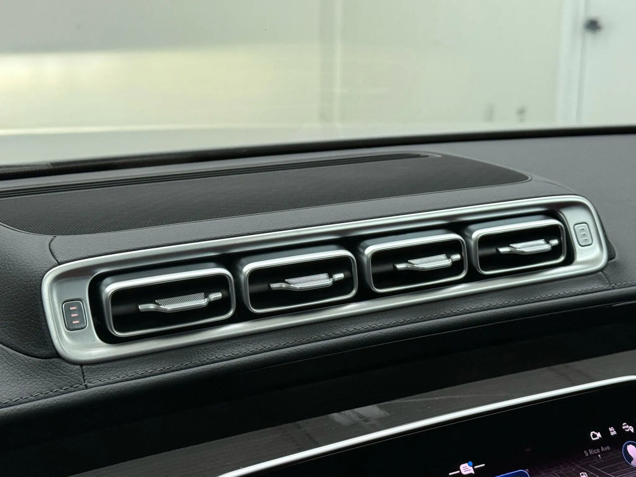 Used 2024 Mercedes-Benz S 580 4MATIC Sedan image 24