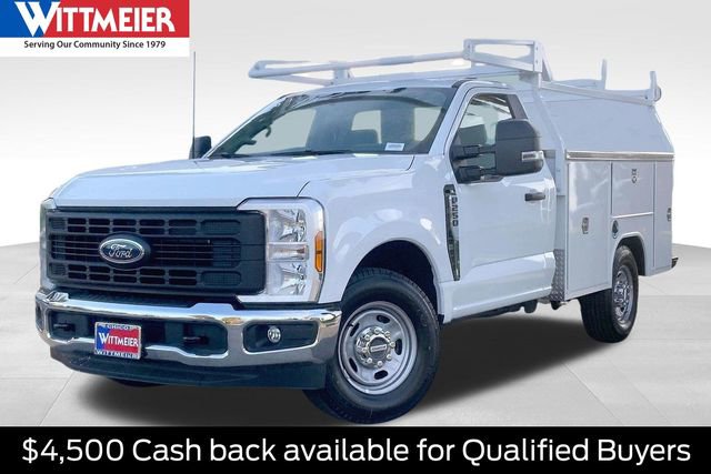 New 2026 Ford F250 XL w/ XL Chrome Package