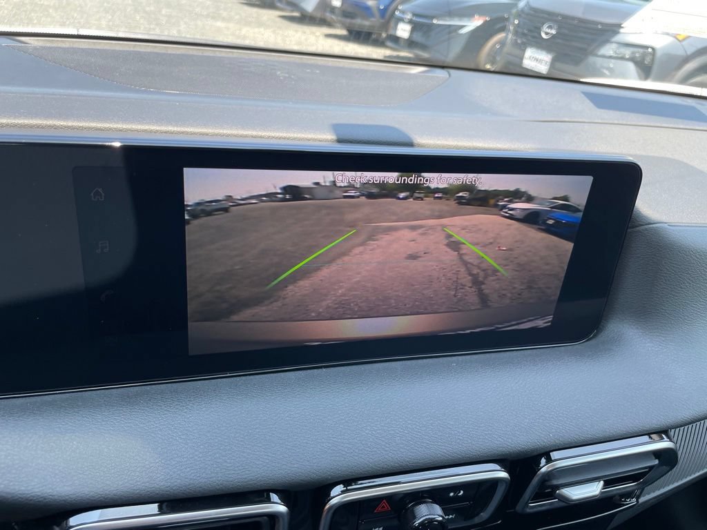 New 2026 Nissan Sentra SV w/ SV Convenience Package FWD image 14
