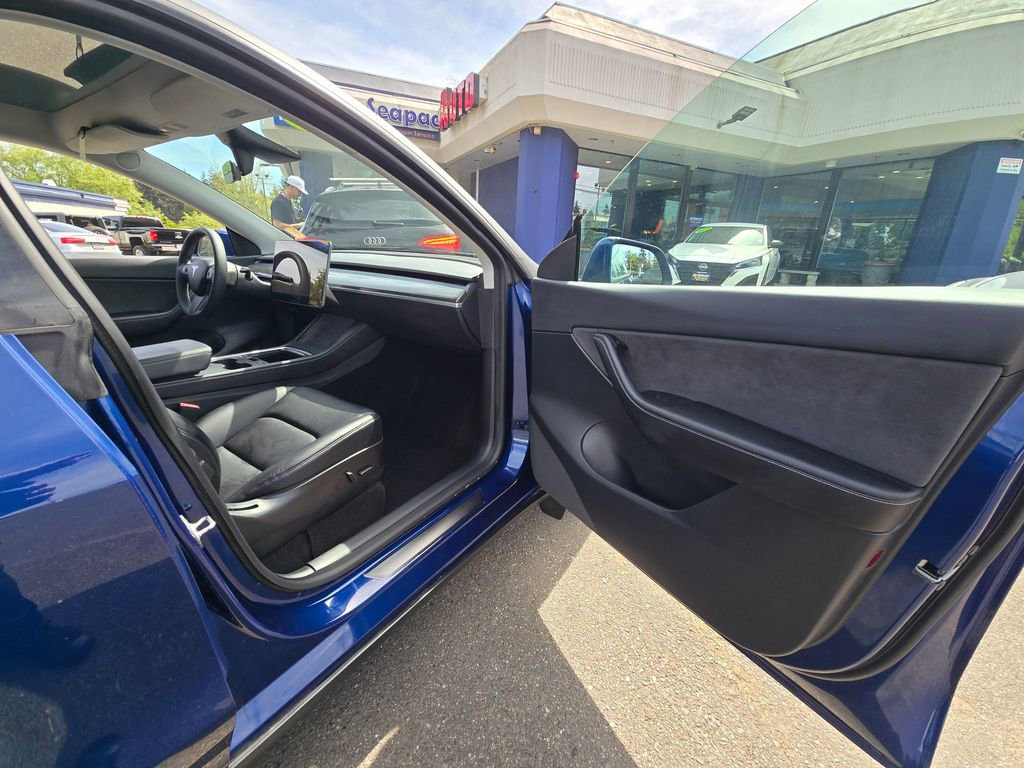 Used 2021 Tesla Model Y Performance AWD/4WD image 13
