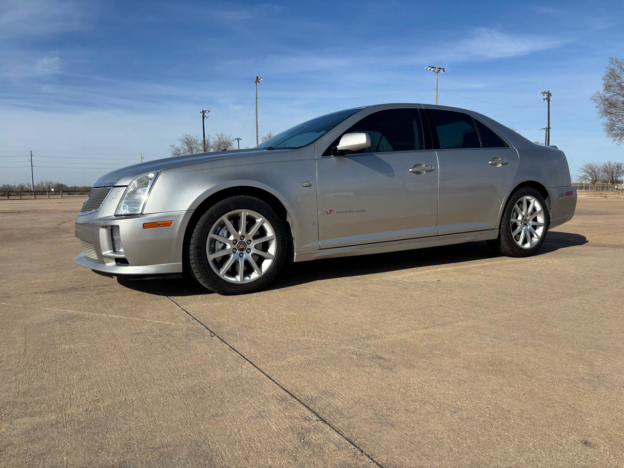 Used 2006 Cadillac STS V image 2