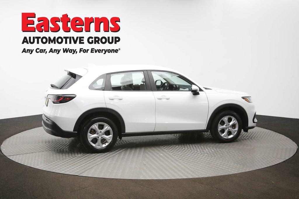 Used 2023 Honda HR-V LX image 41