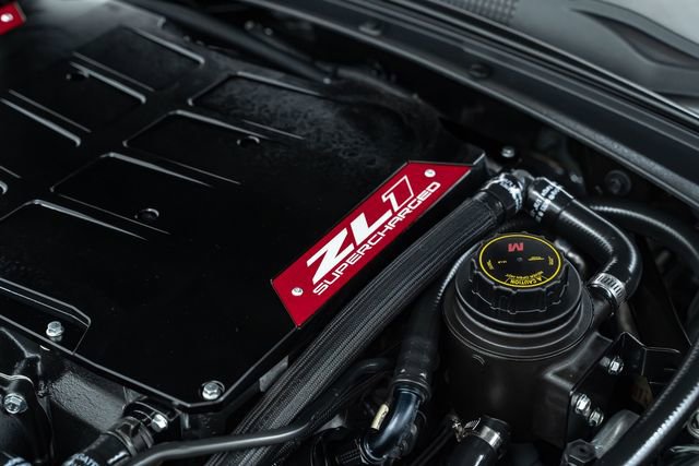Used 2020 Chevrolet Camaro ZL1 image 35