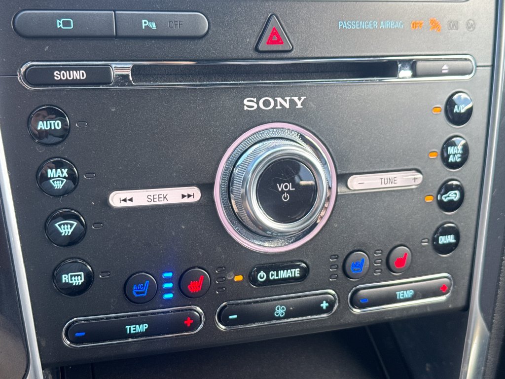 Certified 2018 Ford Explorer Limited FWD image 22