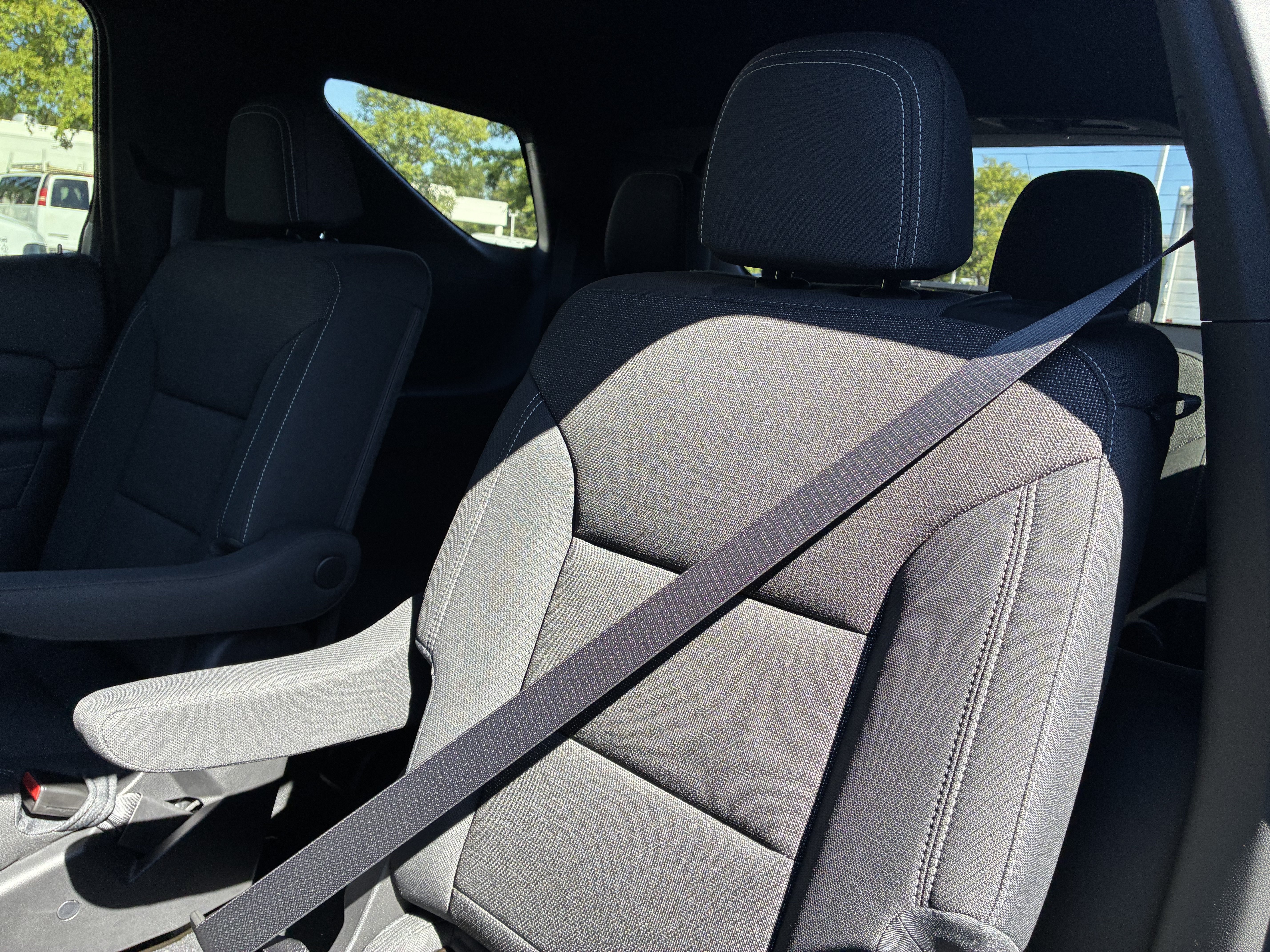 New 2027 Chevrolet Traverse LT FWD image 13