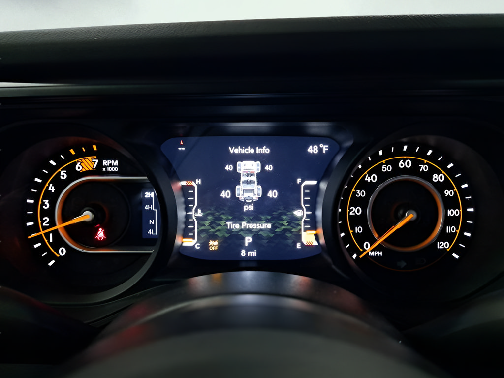 New 2026 Jeep Wrangler Unlimited Rubicon w/ Technology Group AWD/4WD image 19