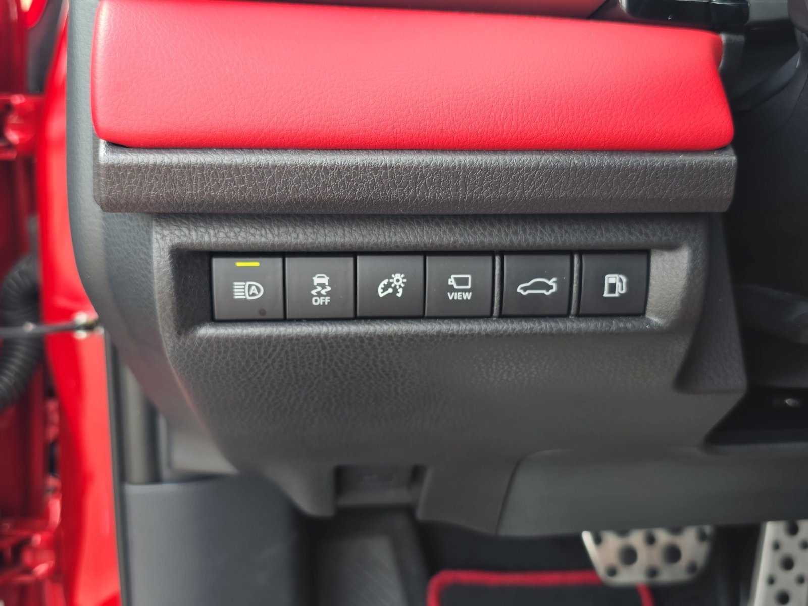 Used 2026 Toyota Camry XSE w/ Premium Plus Package FWD image 23