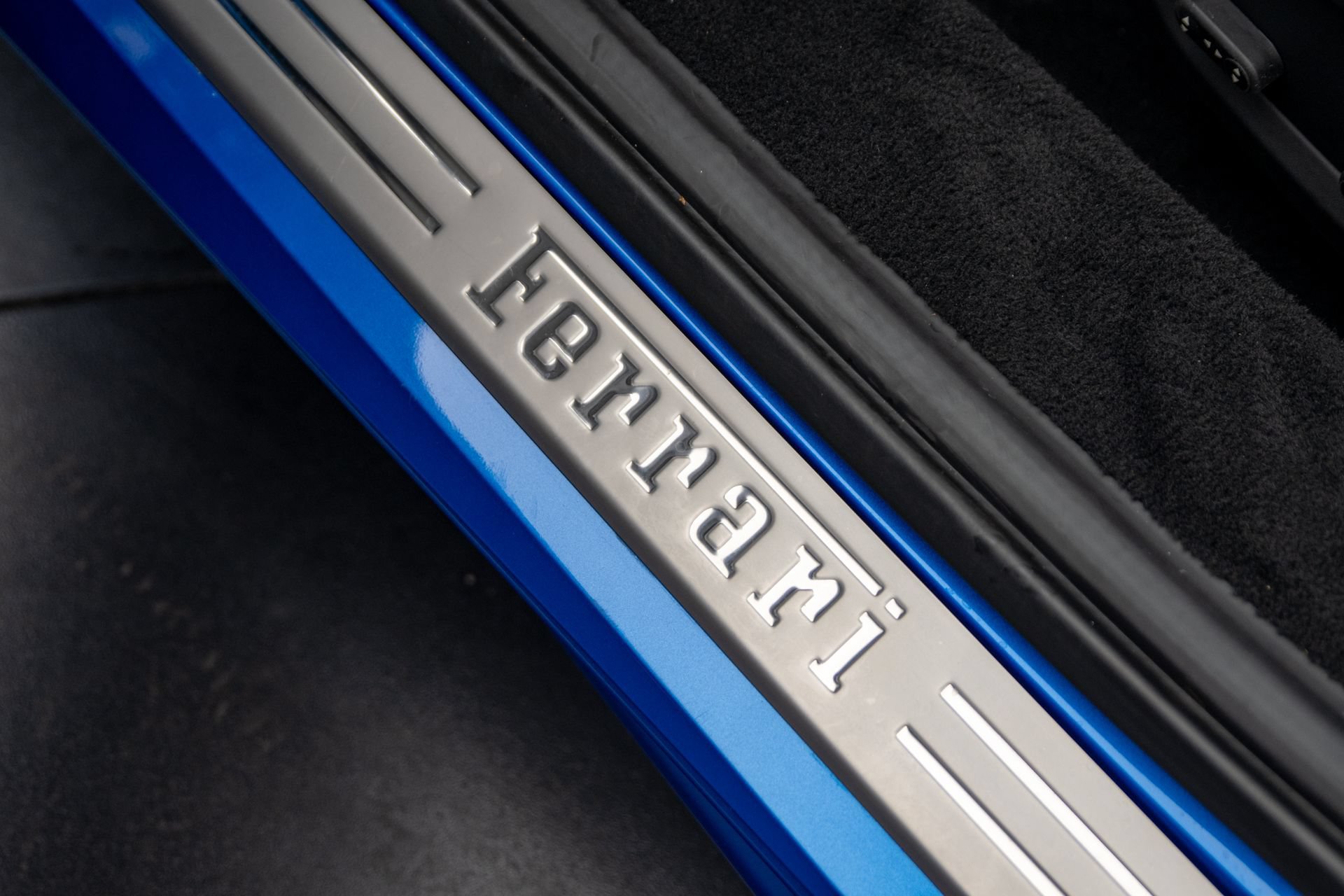 Used 2017 Ferrari 488 Spider RWD image 25