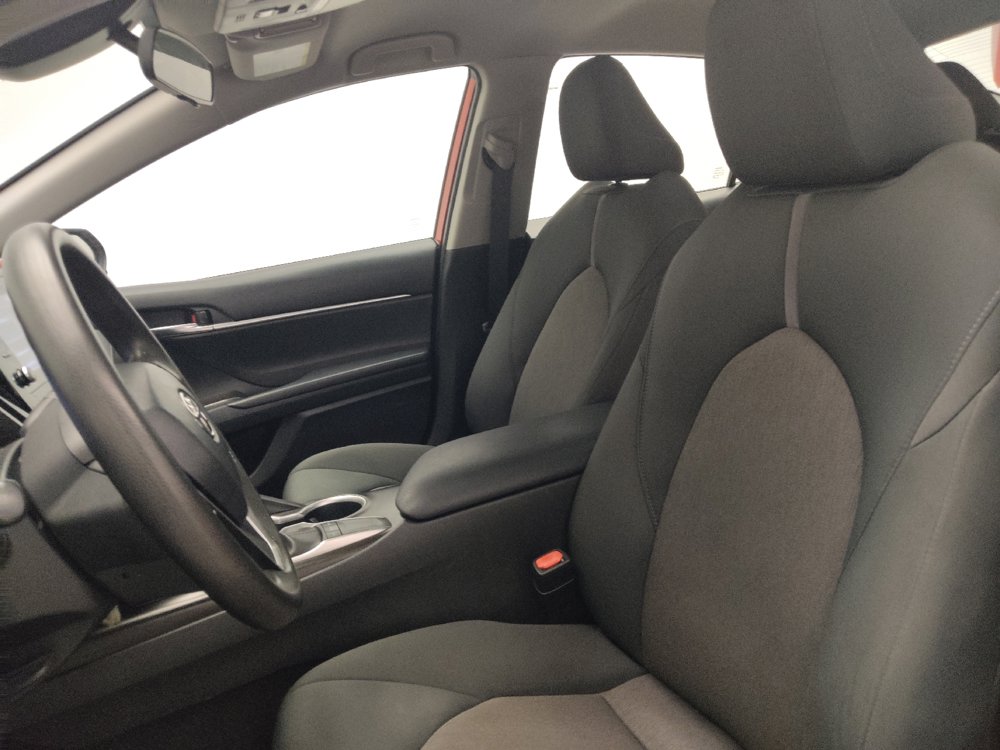 Used 2023 Toyota Camry LE FWD image 17