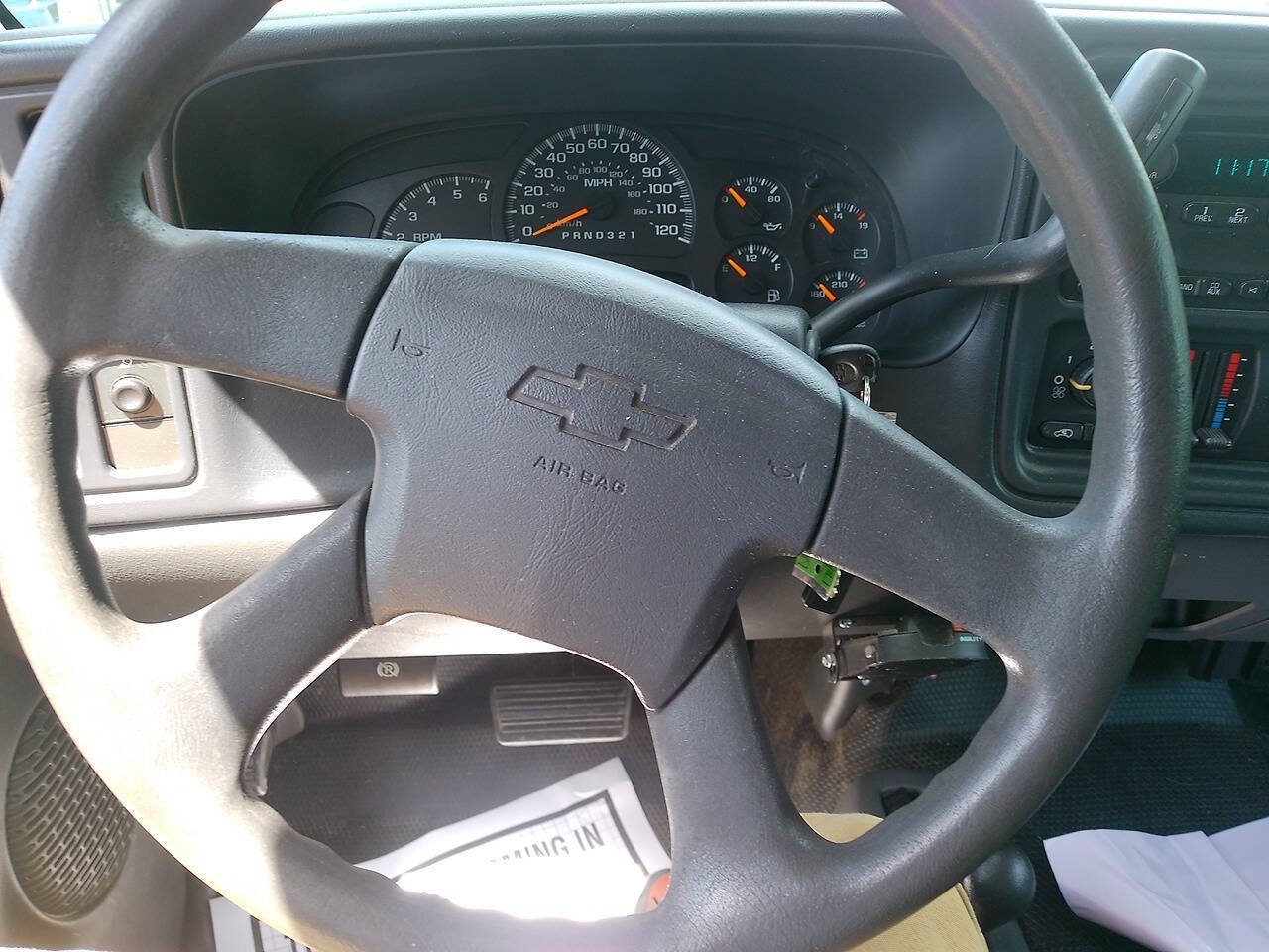 Used 2006 Chevrolet Silverado 2500 W/T w/ Skid Plate Package AWD/4WD image 39