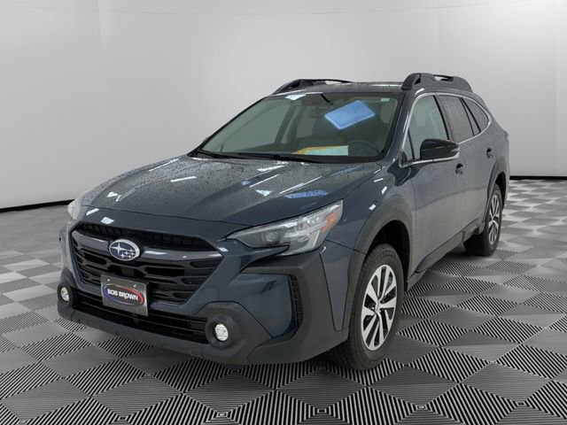 Used 2023 Subaru Outback Premium image 7