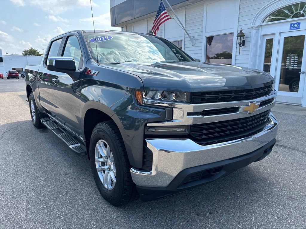 Certified 2019 Chevrolet Silverado 1500 LT w/ All-Star Edition AWD/4WD image 3