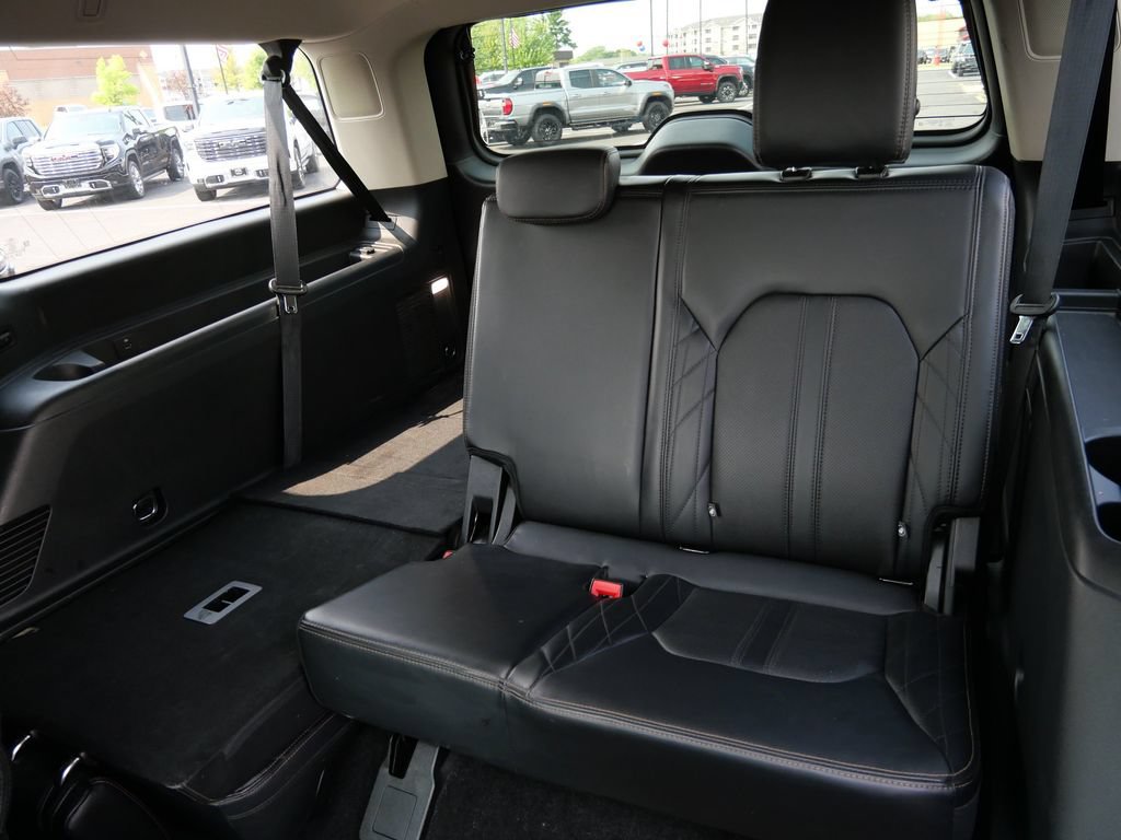 Used 2021 Ford Expedition Max Platinum AWD/4WD image 25