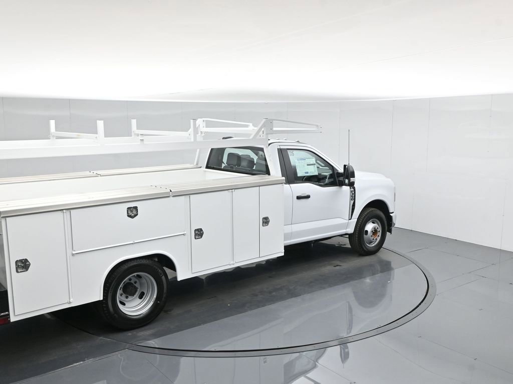 New 2026 Ford F350 XL w/ XL Chrome Package image 40