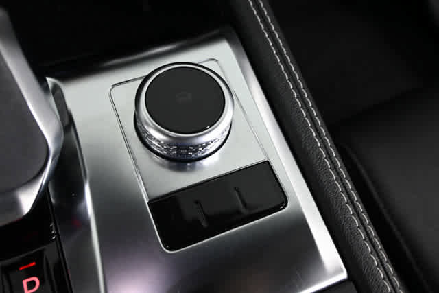 Used 2024 Jaguar F-PACE R-Dynamic S image 31