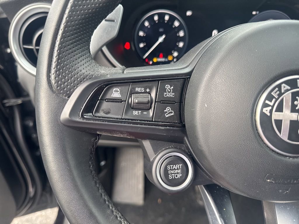 Used 2024 Alfa Romeo Stelvio Sprint image 16