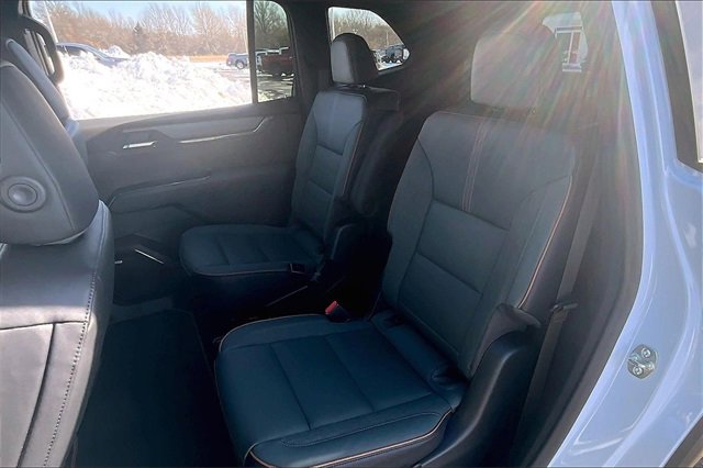 New 2026 GMC Acadia AT4 w/ Super Cruise Package image 10