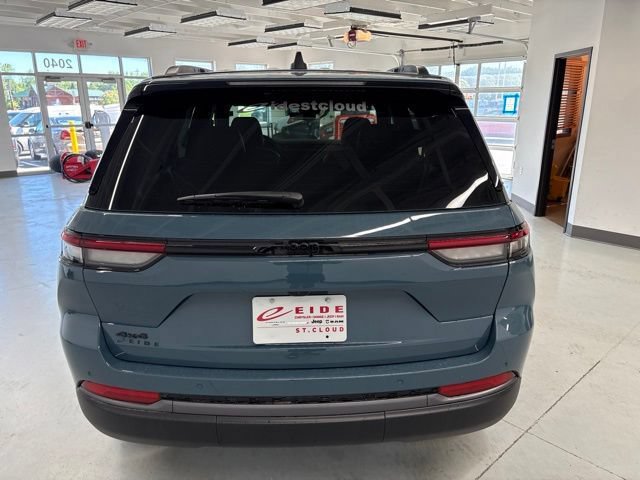 New 2026 Jeep Grand Cherokee Limited AWD/4WD image 7