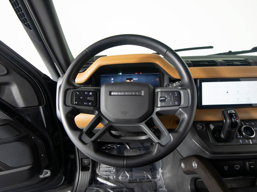 Used 2024 Land Rover Defender 90 X-Dynamic SE AWD/4WD image 20