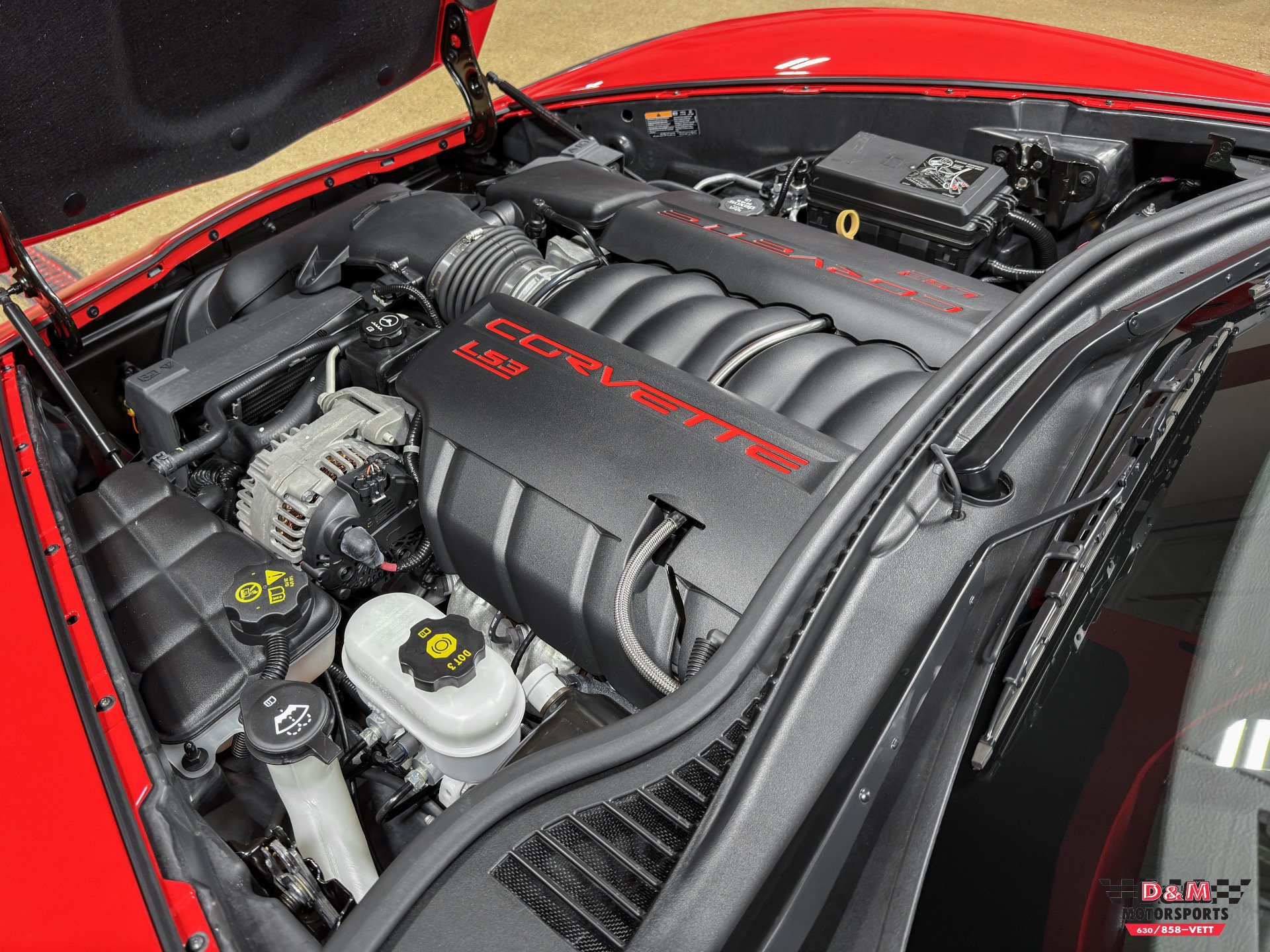 Used 2012 Chevrolet Corvette Grand Sport w/ 3LT Preferred Equipment Group image 9