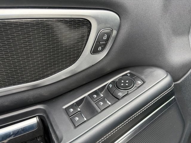 Used 2025 Ford Expedition Max Platinum w/ Stealth Appearance Package AWD/4WD image 21