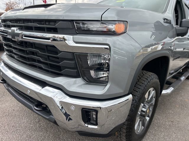 New 2026 Chevrolet Silverado 2500 LT w/ All Star Edition image 9