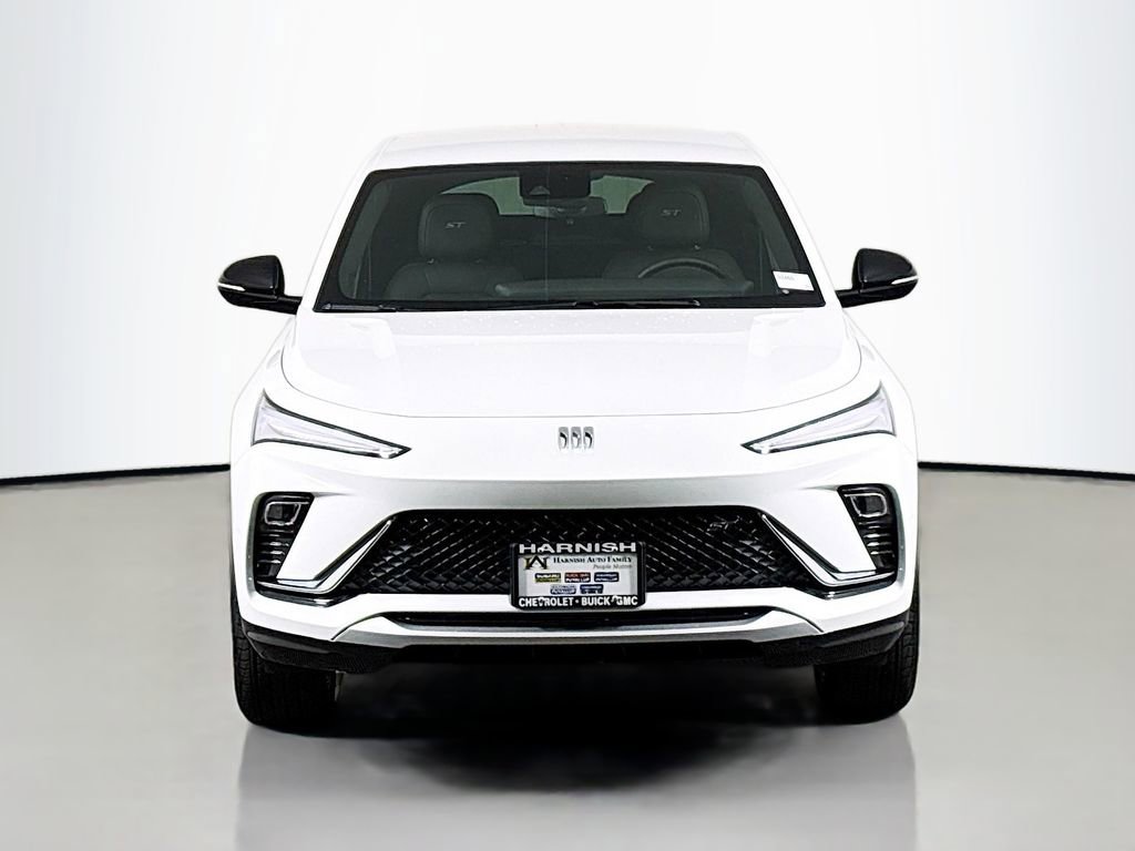 Used 2025 Buick Envista Sport Touring w/ Convenience I Package image 2