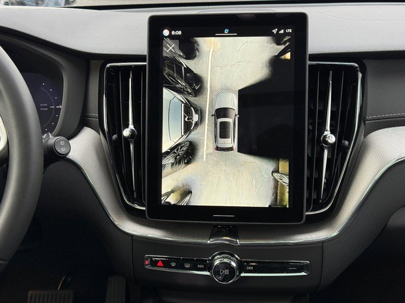 New 2026 Volvo XC60 T8 Ultra w/ Climate Package AWD/4WD image 8