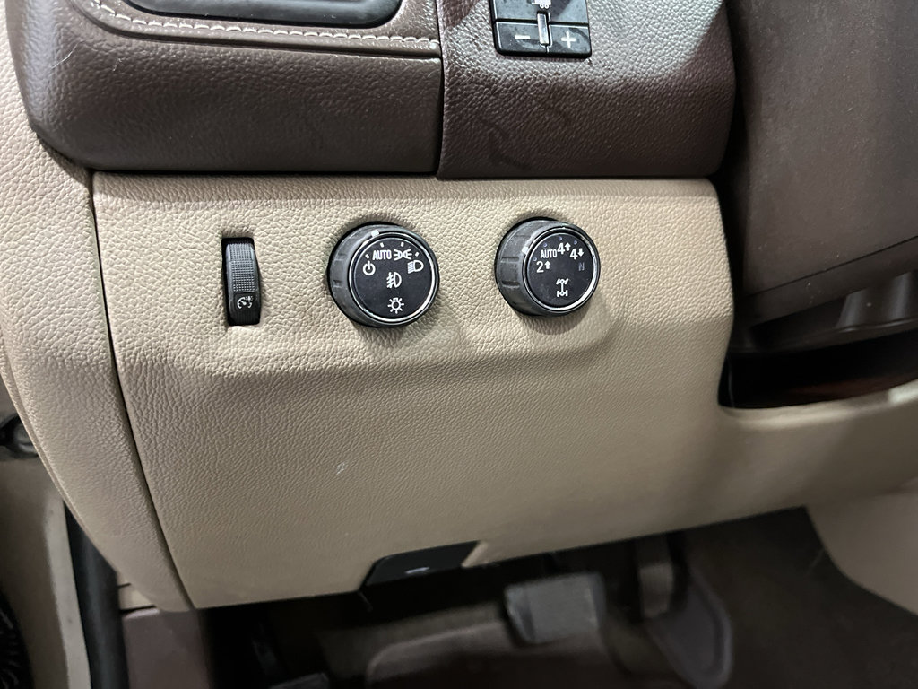 Used 2017 GMC Canyon SLT w/ Driver Alert Package AWD/4WD image 25