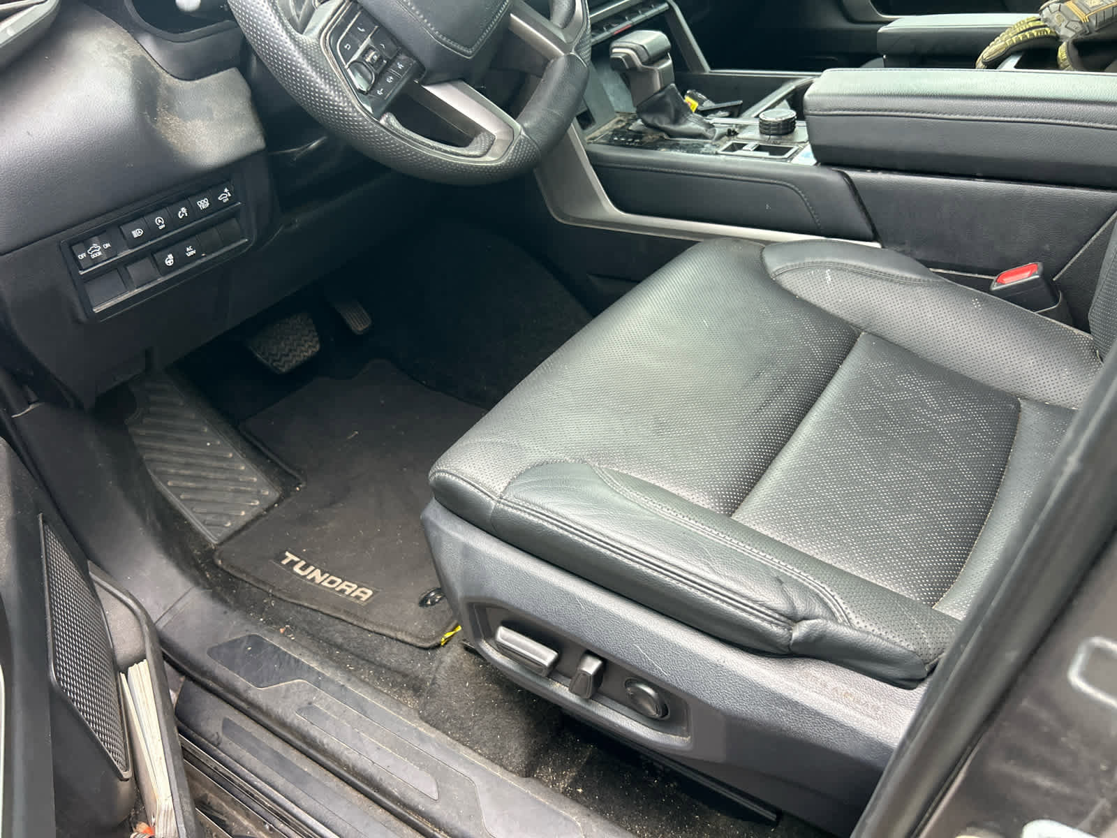 Used 2025 Toyota Tundra Limited image 7