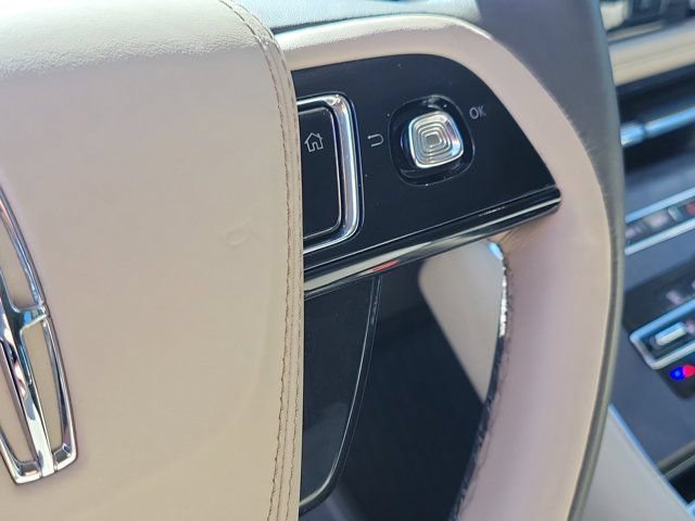 Certified 2024 Lincoln Aviator Reserve w/ Equipment Group 201A RWD image 27