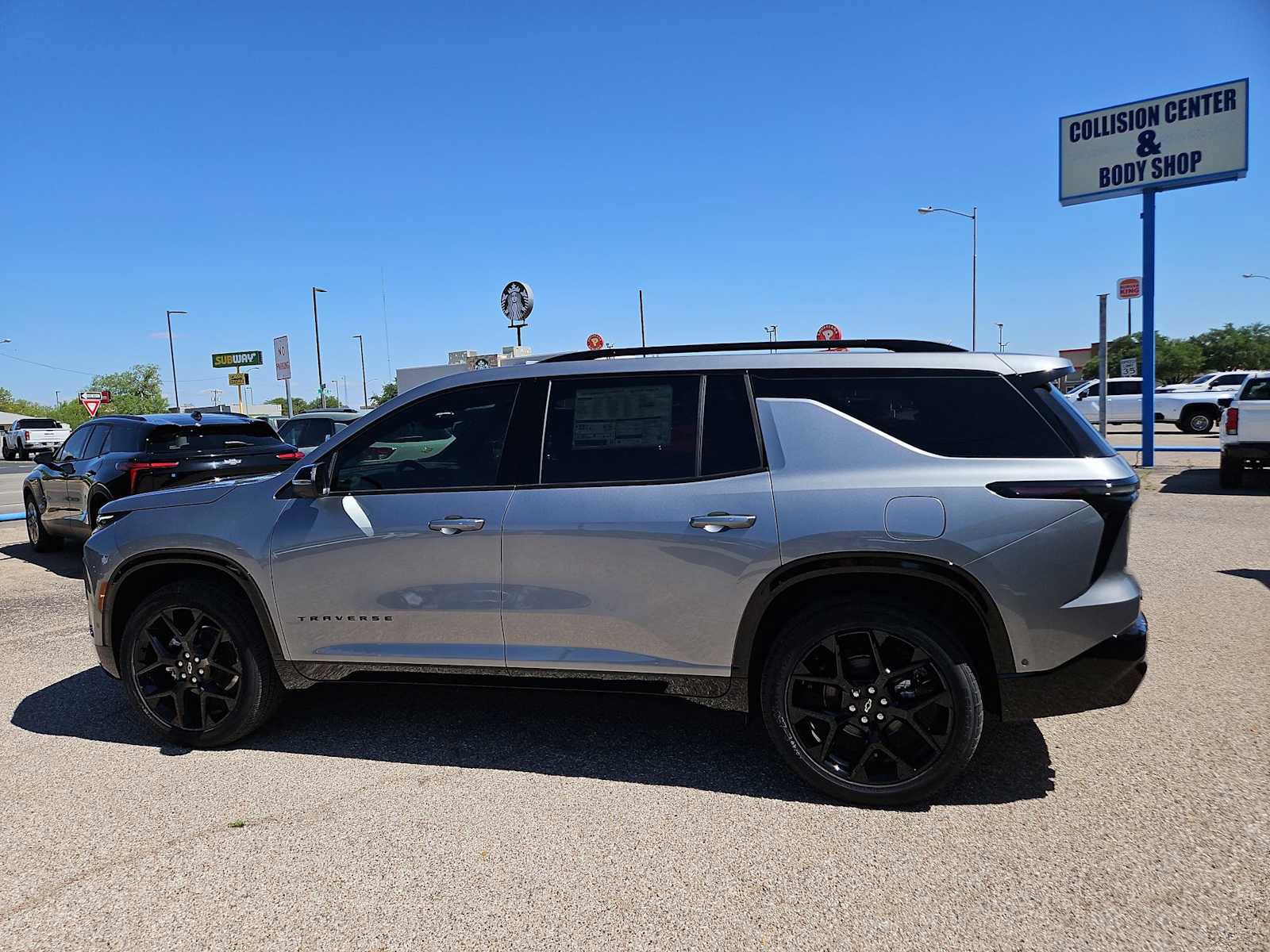 New 2026 Chevrolet Traverse RS image 5