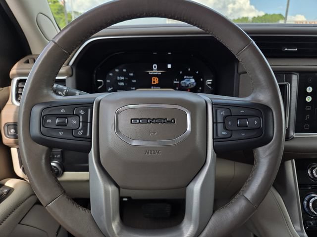 Used 2022 GMC Yukon Denali RWD image 24