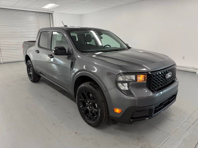 New 2026 Ford Maverick XLT w/ XLT Luxury Package image 3