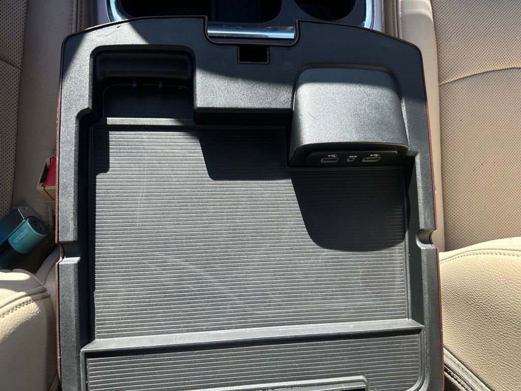 Used 2018 RAM 1500 Laramie w/ Convenience Group AWD/4WD image 9