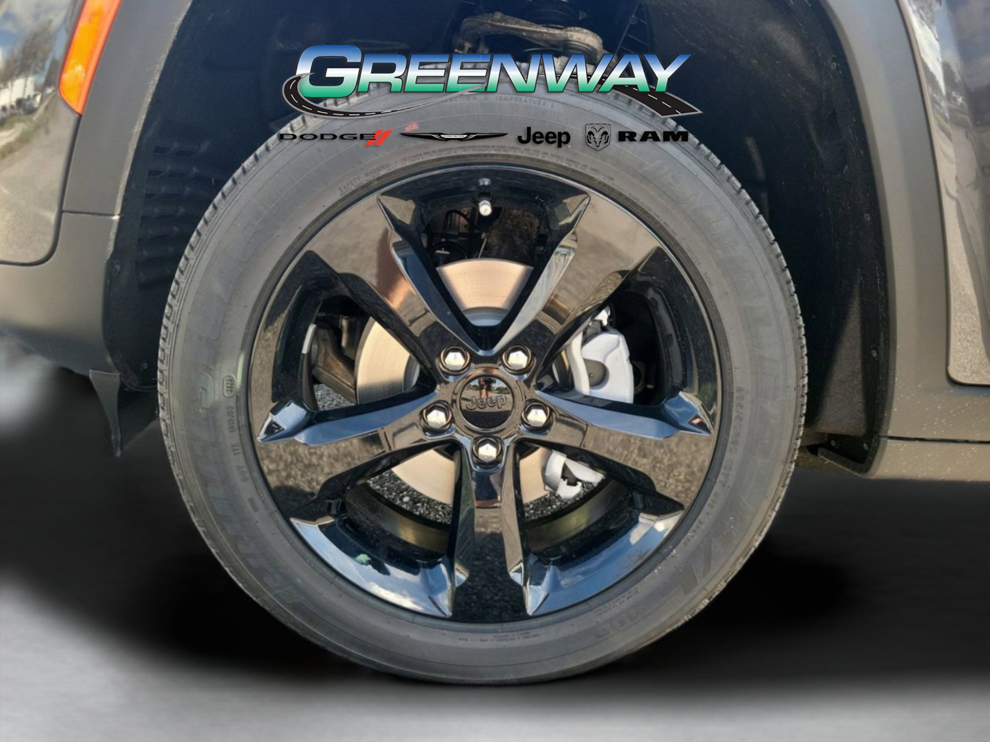 New 2025 Jeep Grand Cherokee Altitude RWD image 31