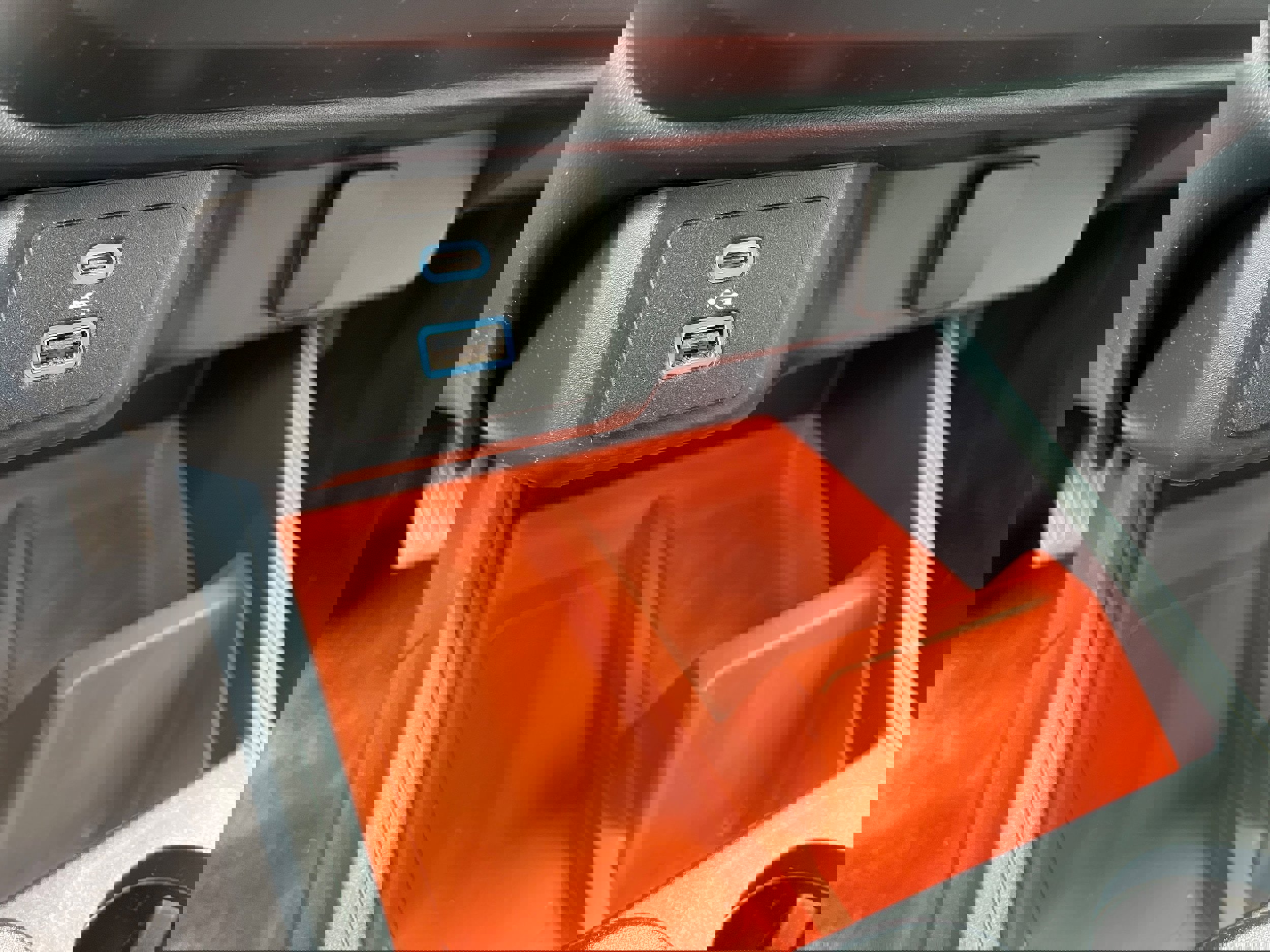 Certified 2022 Ford Maverick XLT image 14