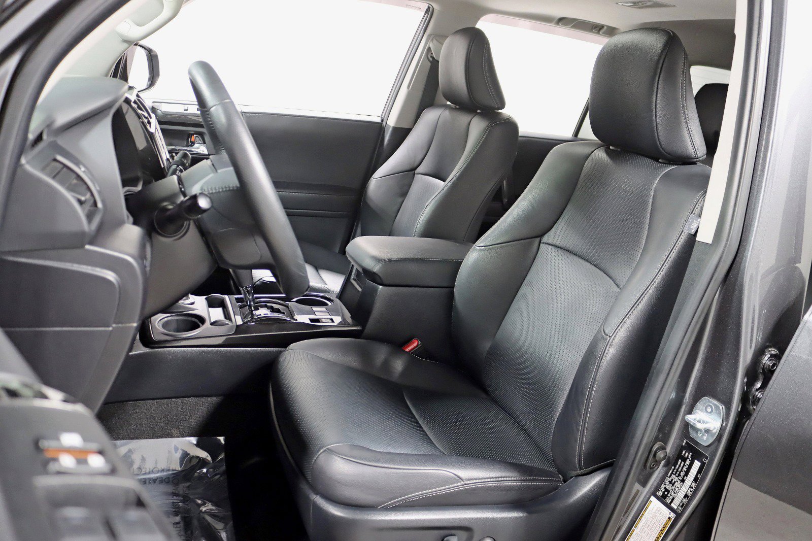 Used 2020 Toyota 4Runner Nightshade AWD/4WD image 27