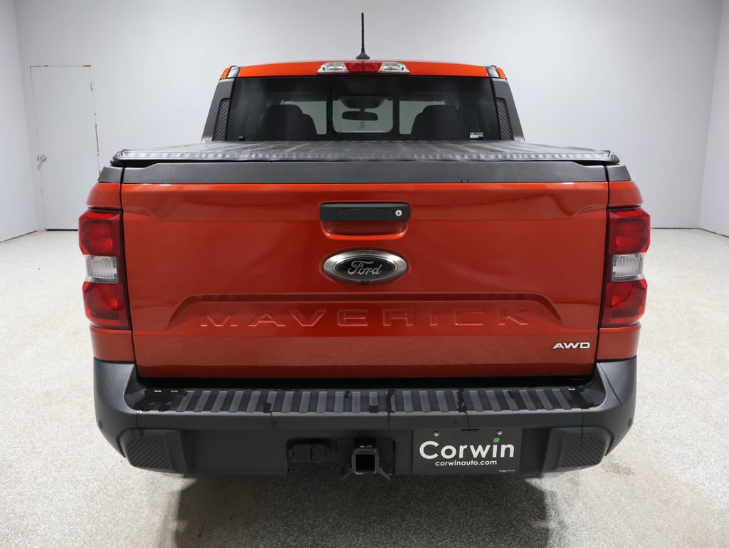 Used 2024 Ford Maverick Lariat w/ Black Appearance Package image 4