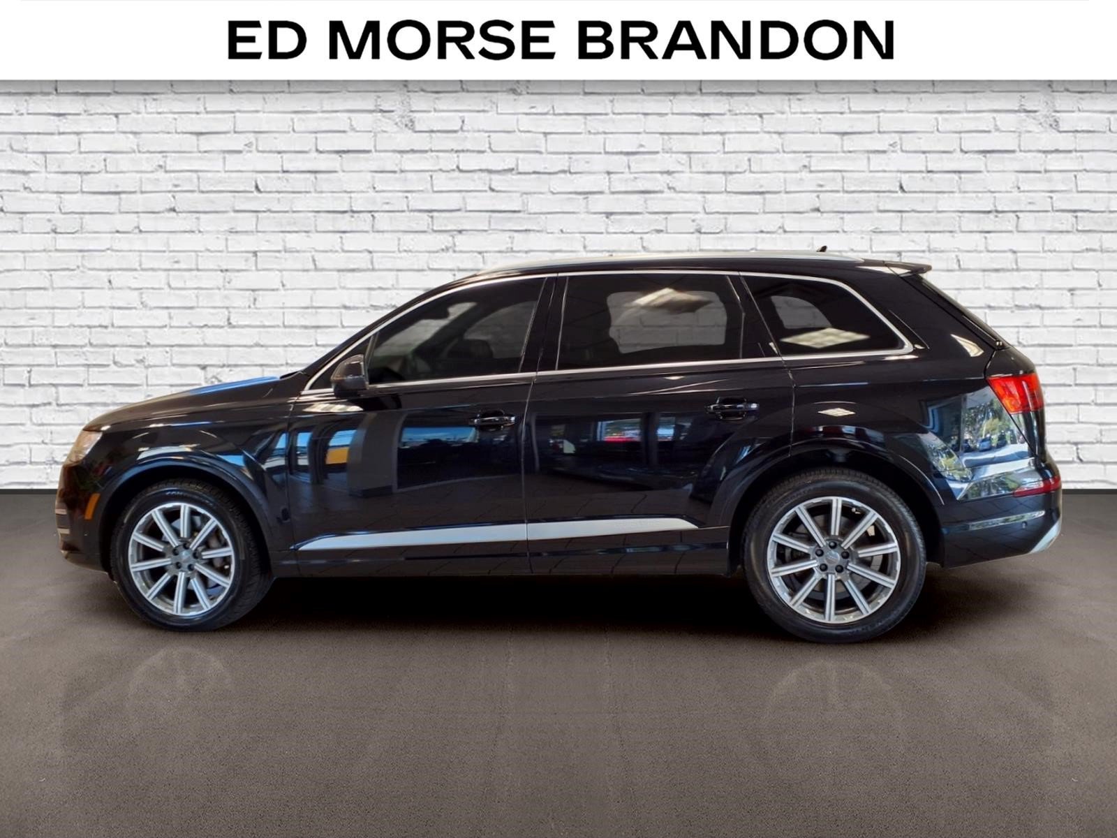 Used 2019 Audi Q7 3.0T Premium Plus w/ Premium Plus Package AWD/4WD image 2