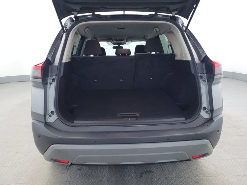 Used 2022 Nissan Rogue SV image 29